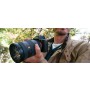 Sony SEL2470GM2 lors d'un tournage vidéo en pleine nature
