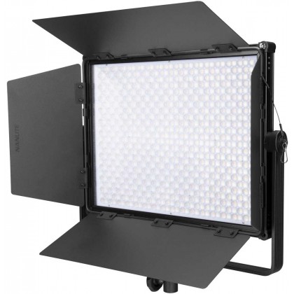 Mixpanel 150 - Panneau LED RGBWW carré de 150 W avec une excellente précision des couleurs